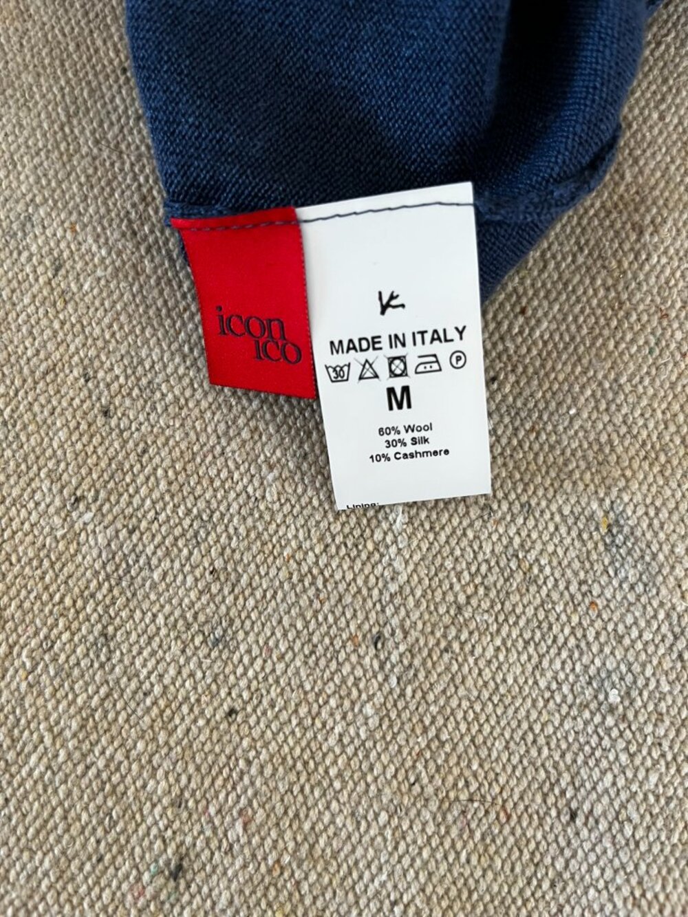 Isaia Men's Blue Cashmere/Silk/Wool Blend Pull-Over Crewneck Sweater Sz Med - Picture 3 of 10